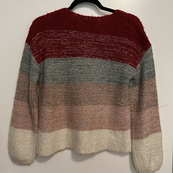 Sweater/long Sleeve preloved. Size XS - Picture 2 of 4